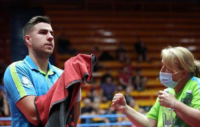 操展演比赛 操展演比赛