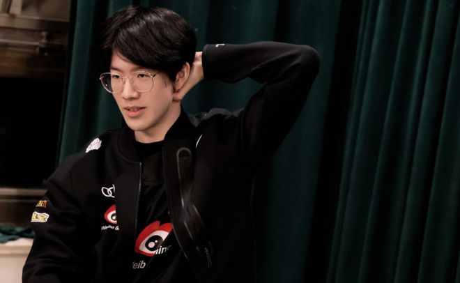 一个以全球 一个以全球